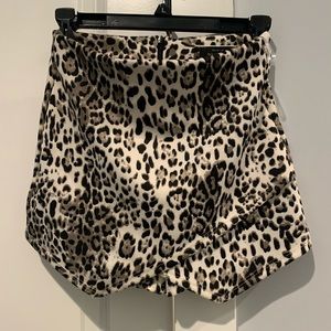 Black and white skort